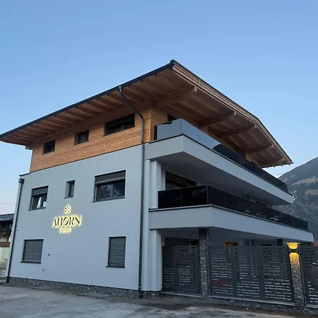 Ahorn Apartamento Uderns