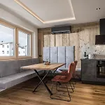 Ahorn Apartment Uderns